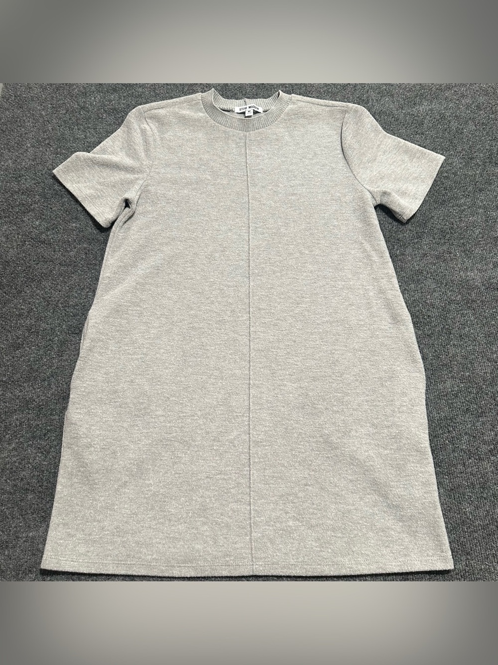 Steve Madden Heather Gray Short-Sleeve Shift Dress
